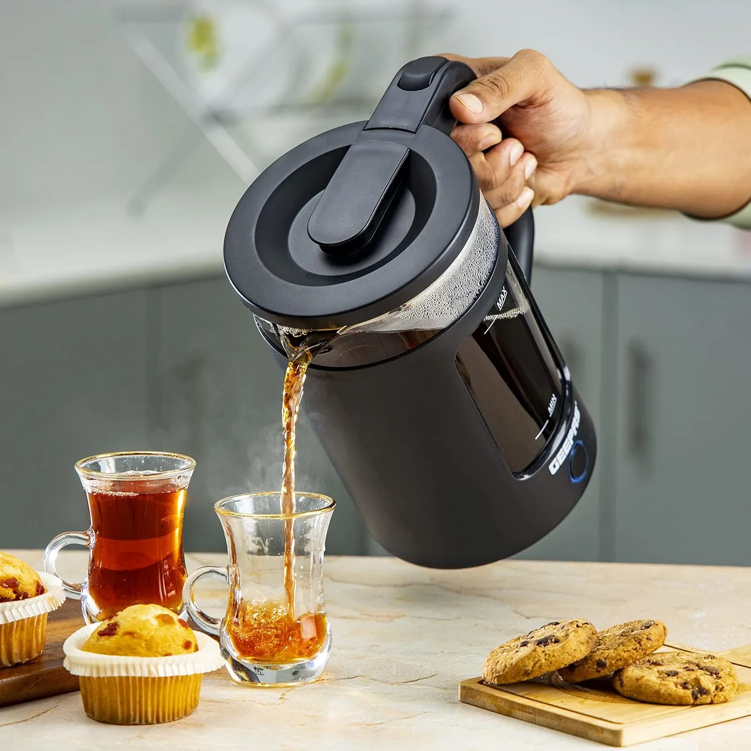 Geepas GK-38049 Electric Glass Kettle