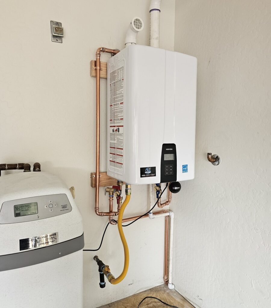 how does instant gas geyser work