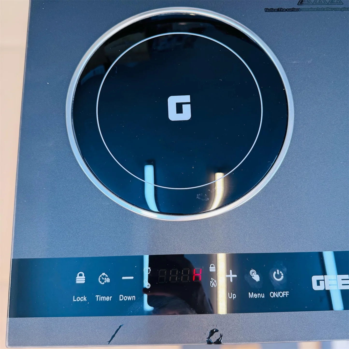 Geepas GIC 6135P Infrared Cooker
